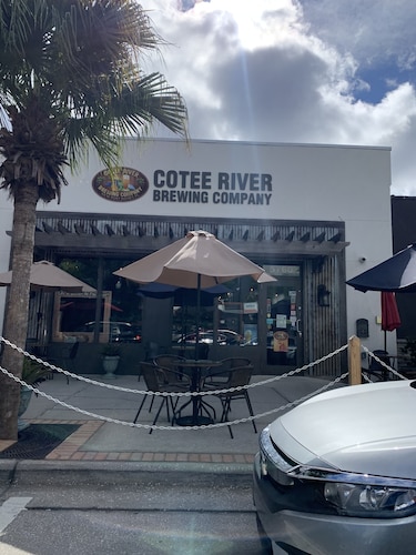 ❤️❤️Cozy Cottage On Central PET FRIENDLY, 2 BLOCKS OFF MAIN STREET🐈🐩🏡