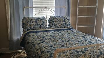 3 Schlafzimmer, Bügeleisen/Bügelbrett, WLAN, Bettwäsche