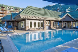 Indoor pool, outdoor pool - Amazing Deal! Studio in South Lake Tahoe with Indoor/Outdoor Pool (South Lake Tahoe)