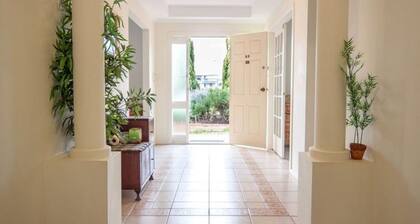 Spacious Relaxing Family Home in Encounter Bay