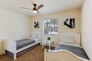 3 bedrooms, desk, iron/ironing board, travel cot