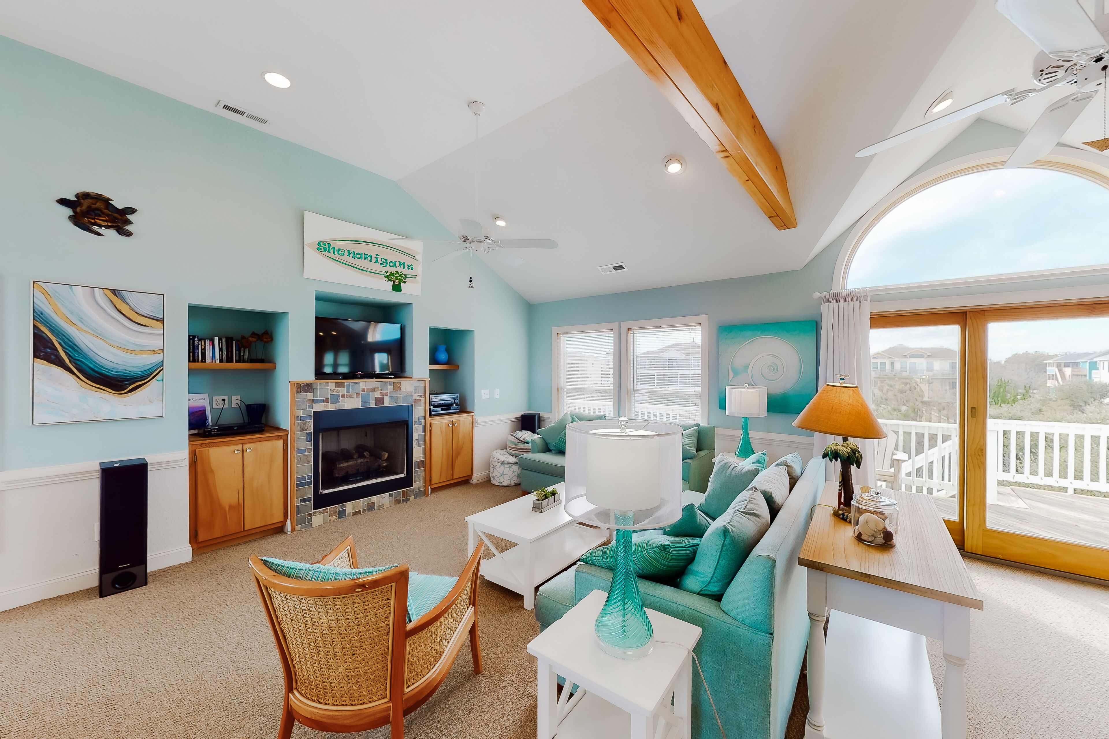 Oceanside Home In Corolla with a Heated Pool, Hot Tub, & Rec Room