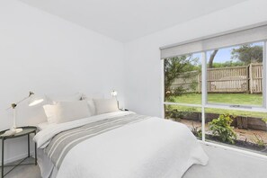 4 Schlafzimmer, Bügeleisen/Bügelbrett, WLAN