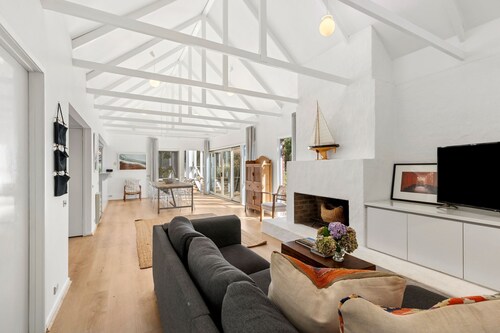 Barwon Beach & Golf Getaway