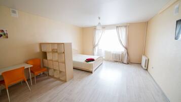 Studio | Wohnbereich | Flachbildfernseher