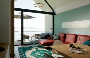 Imagen sin descripción, 3 de 18, botón