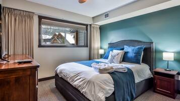 2 bedrooms, iron/ironing board, travel crib, WiFi