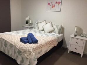 3 間睡房、書桌、熨斗/熨衫板、免費 Wi-Fi