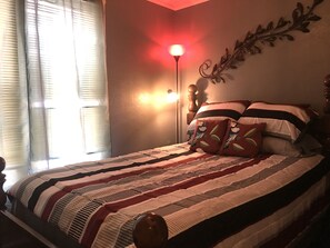 3 bedrooms, desk, free WiFi, bed sheets