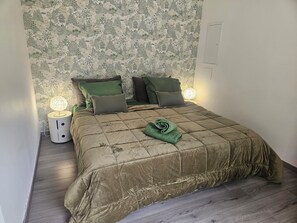 2 habitaciones, wifi gratis y ropa de cama 