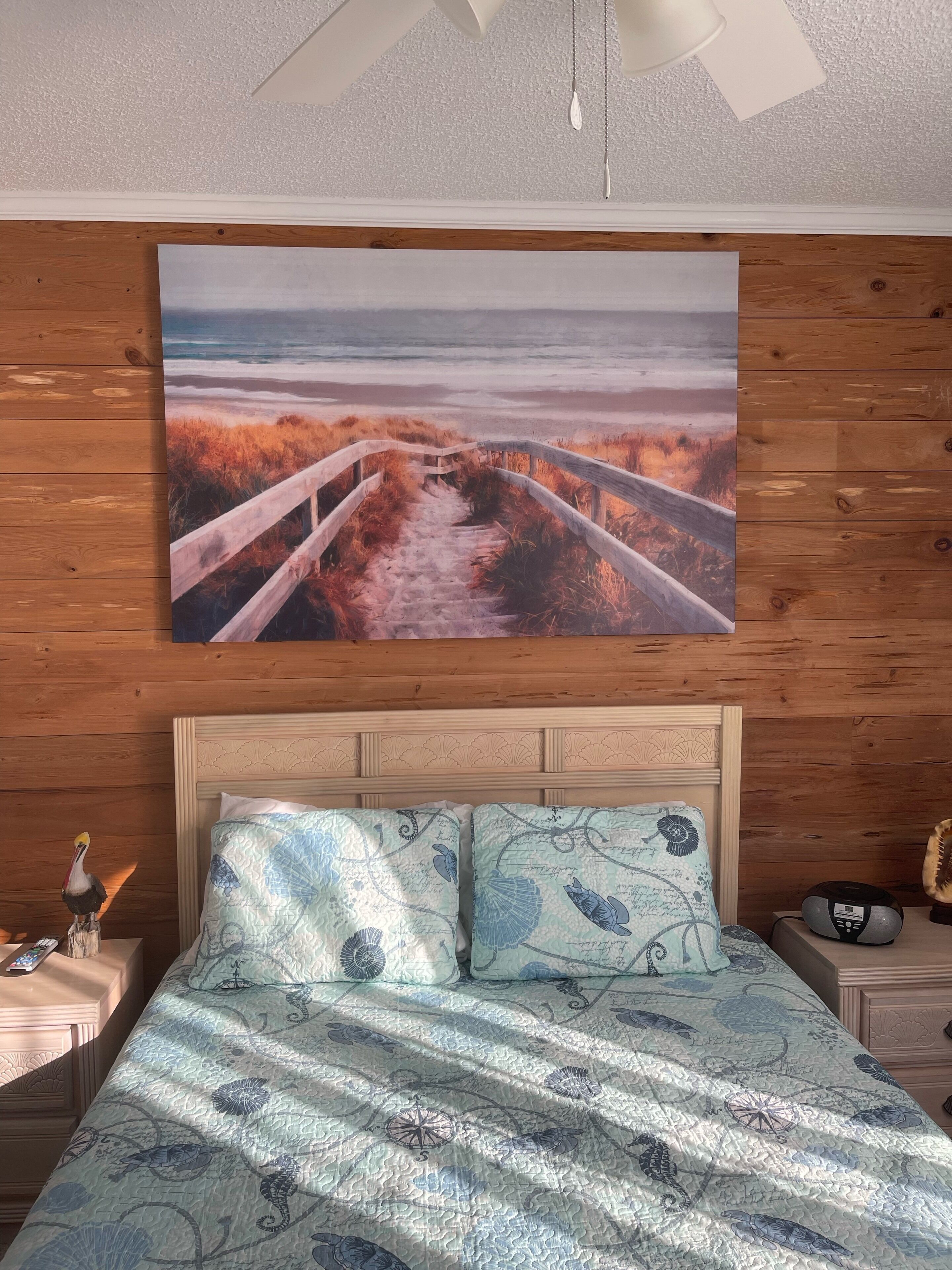 The Northern Exposure - Beautiful Beachfront Condo Right on the Ocean.