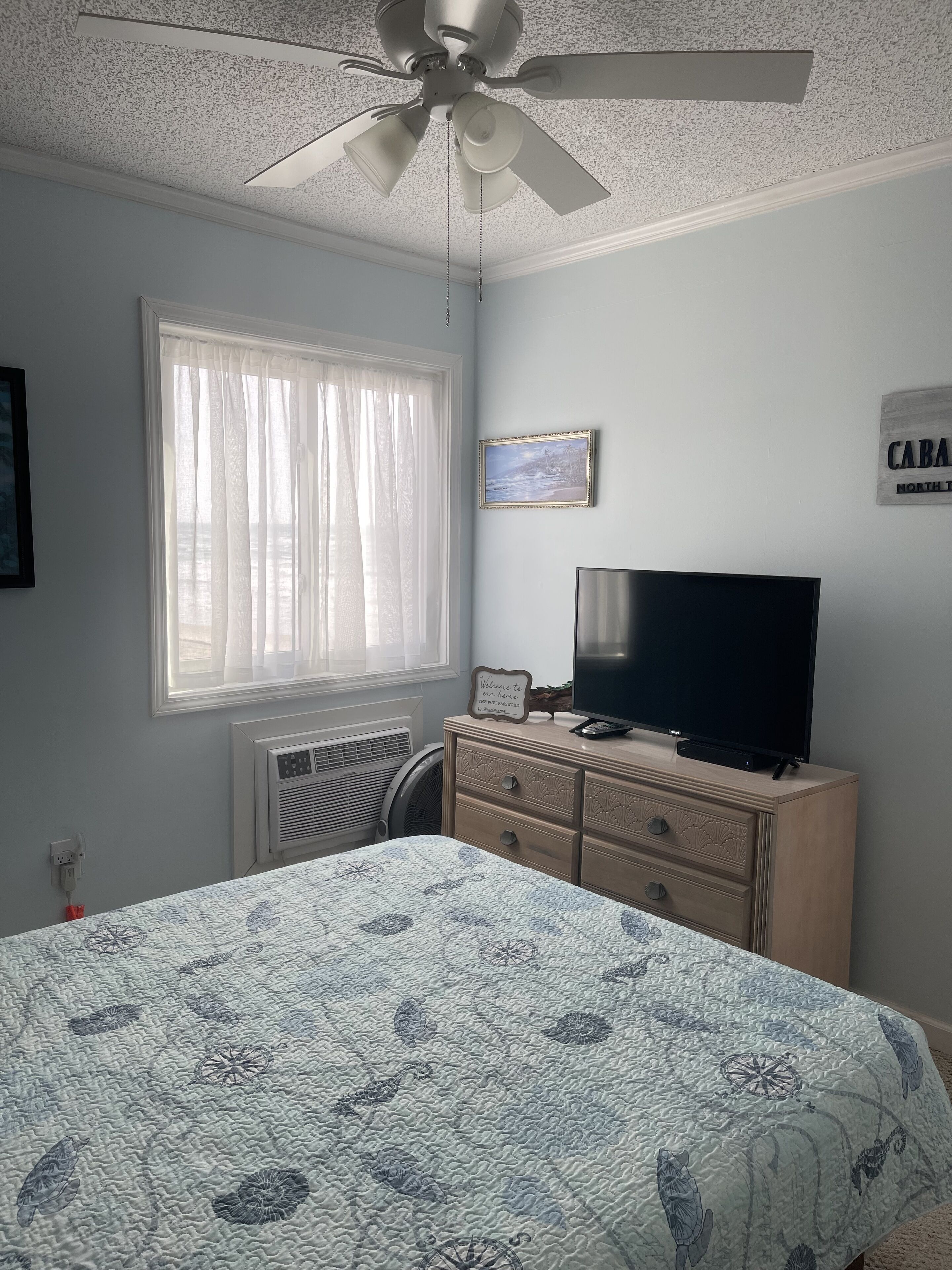 The Northern Exposure - Beautiful Beachfront Condo Right on the Ocean.