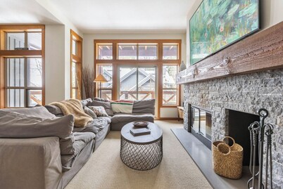 Luxury Whistler Townhouse on the Benchlands. Perfectly located and amenities