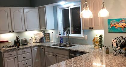 Heavenly Lakeside Retreat