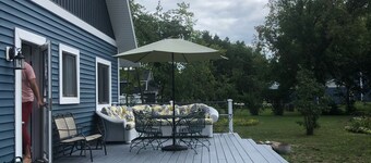 Heavenly Lakeside Retreat