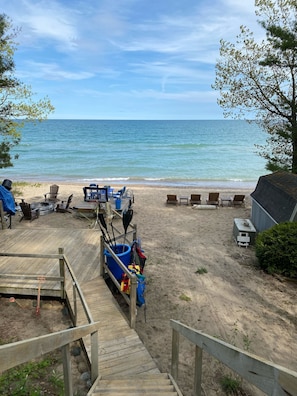 Am Strand, Liegestühle, Strandtücher