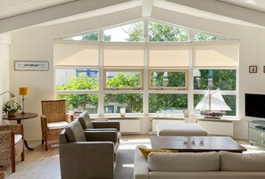 TV - 3 bedroom luxurious home in Workum (Workum)