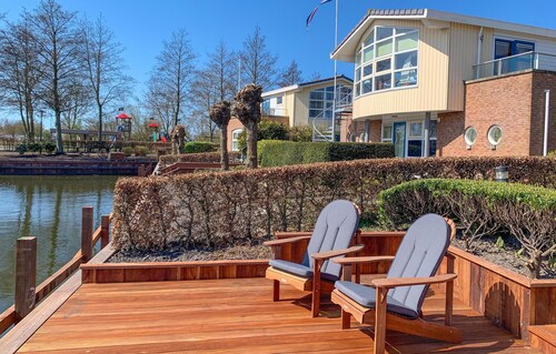 Casa de lujo de 3 dormitorios en Workum