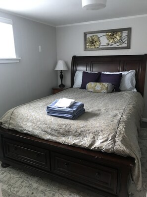 1 bedroom, iron/ironing board, WiFi, bed sheets