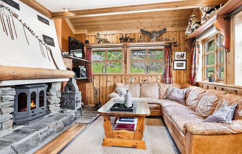 Tolles Haus in Etne mit Sauna