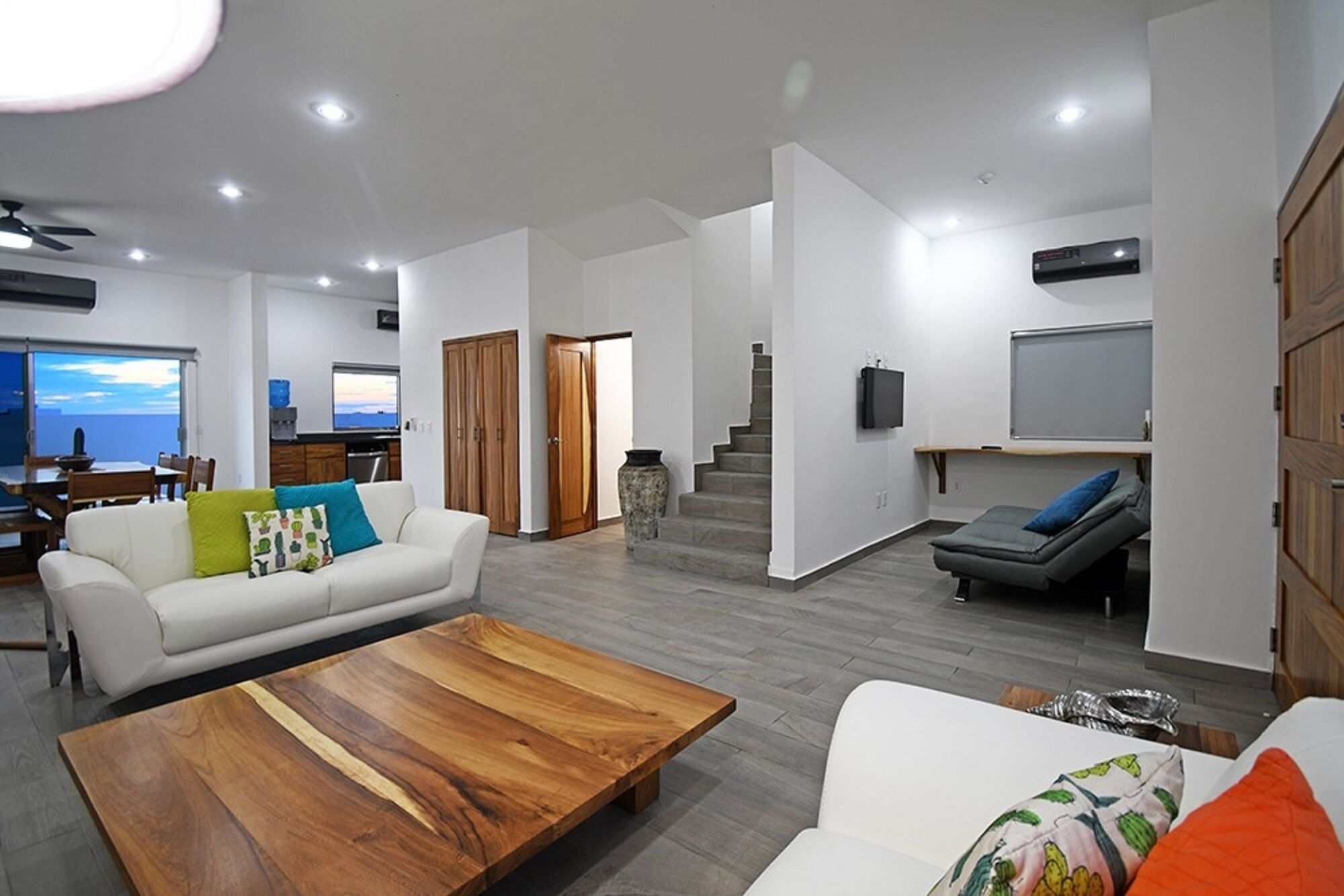 Exclusive House, spectacular view, private gated community.