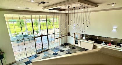 University Inn of Carbondale by Hotel O