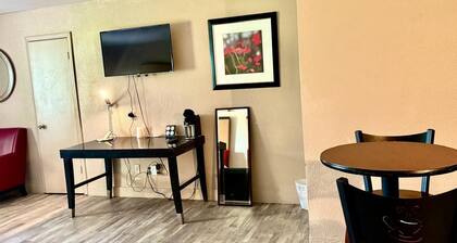 University Inn of Carbondale by Hotel O