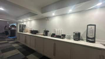 Free daily continental breakfast