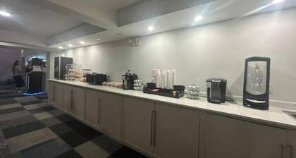 University Inn of Carbondale by Hotel O