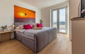 4 Schlafzimmer, Reisekinderbett, kostenloses WLAN, Bettwäsche