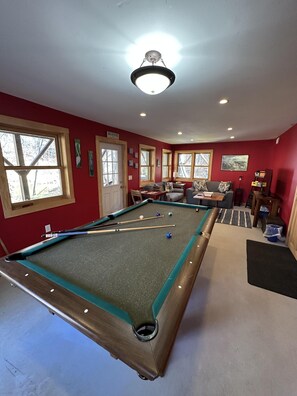 Spielezimmer