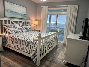 12 bedrooms, iron/ironing board, WiFi, bed sheets