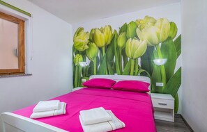 2 chambres, Wi-Fi gratuit, draps fournis