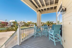 Terrace/patio - Sea Glass at Beachside | Pool | Tennis | My Beach Getaways (Orange Beach)