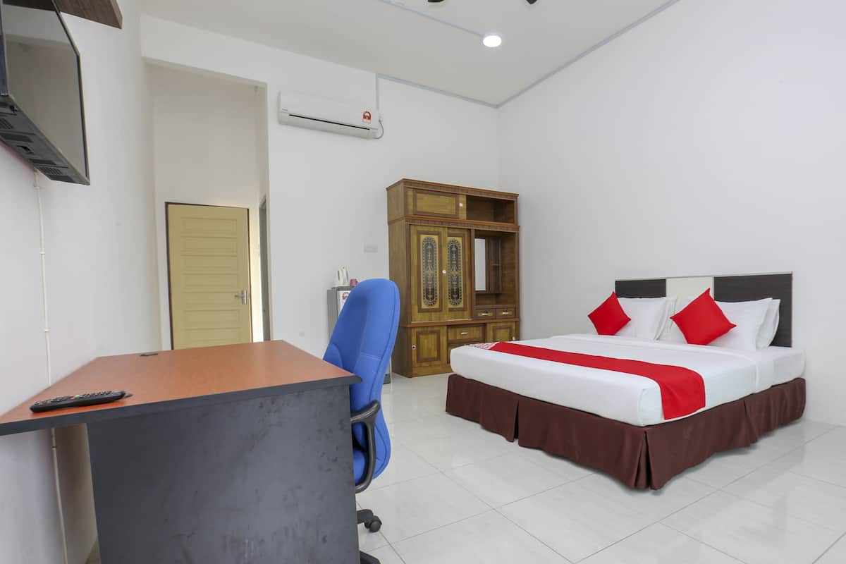 Deluxe tweepersoonskamer, 1 kingsize bed | Een laptopwerkplek, gratis wifi, beddengoed