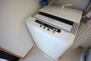 Condo clásico, para no fumadores | Lavandería