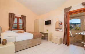 1 bedroom, free WiFi, bed sheets