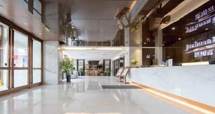 Juchuan Lily Hotel