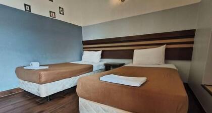 Cozzy Motel Malacca