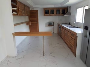 Biệt thự Deluxe, 4 phòng ngủ, hồ bơi riêng | Bếp riêng | Tủ lạnh, lò vi sóng, lò nướng, bếp nấu 