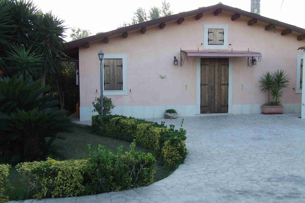 Villa Dawn of the Sun
