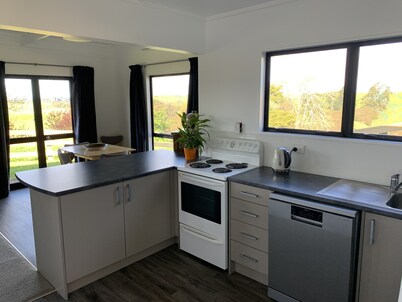 Lake House - Arapuni -Pukeatua, close to Cambridge/Matamata/Te Awamutu.