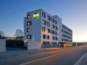 Exterior - B&B Hotel Böblingen (Boeblingen)