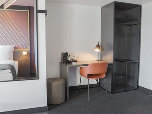 Dobbeltrom – premium | Allergitestet sengetøy, skrivebord, lydisolert og wi-fi (inkludert)