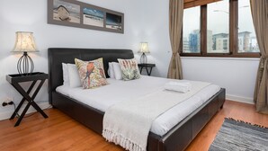 Room - Marlborough Mansions 12 (Cape Town)
