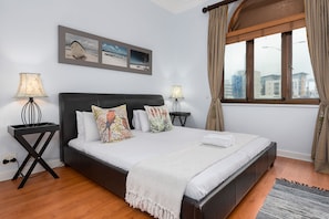 Appartement Signature | 3 chambres, coffres-forts dans les chambres, bureau