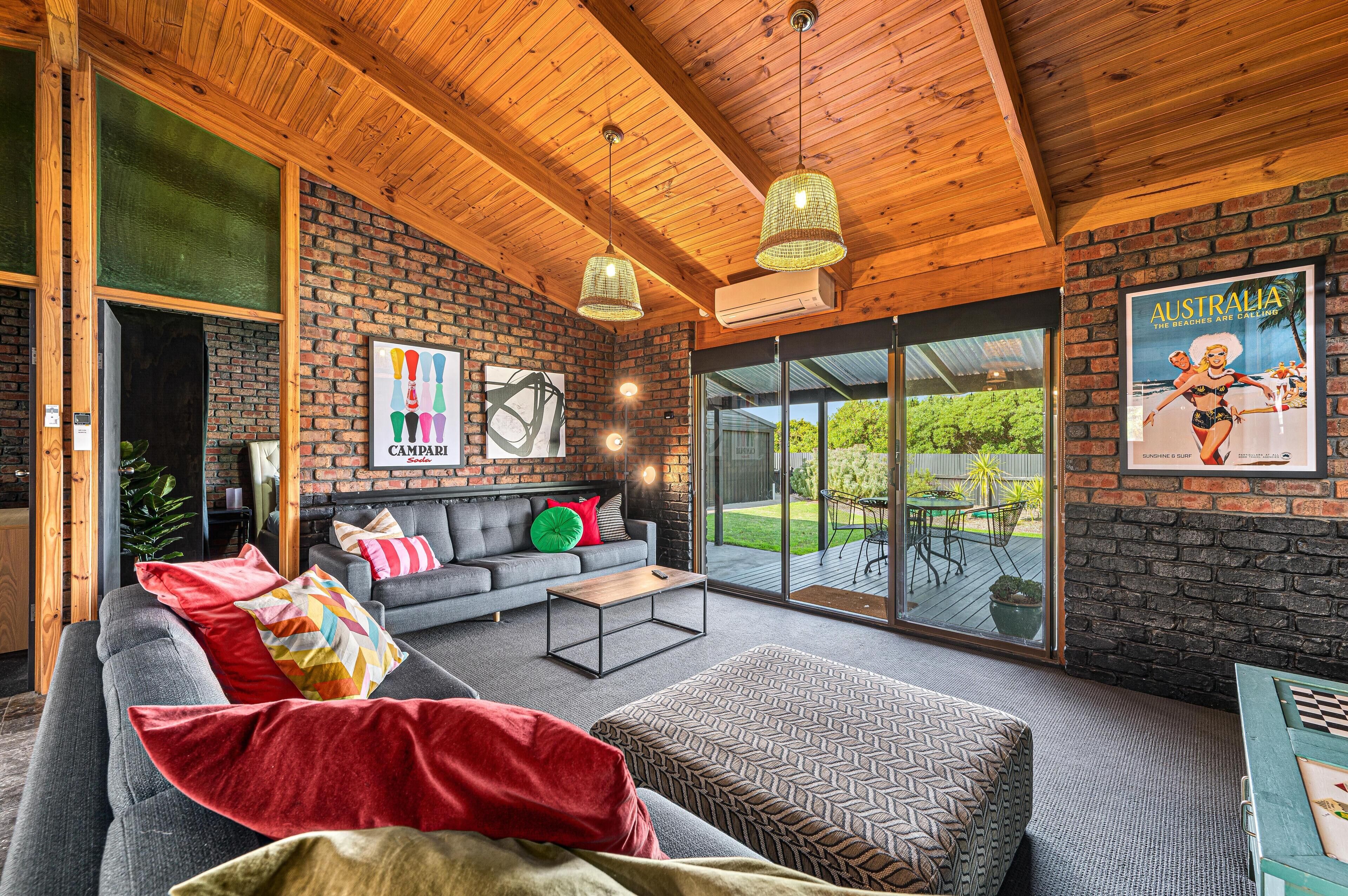 Black Pearl ~ Aldinga Beach - Flaunting Industrial-Chic Design with a Colourful Flair ~ C21 — image 11