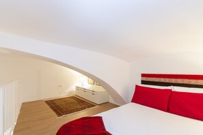 Room - Charming Studio near Piazza Castello by Wonderful Italy (Turin)