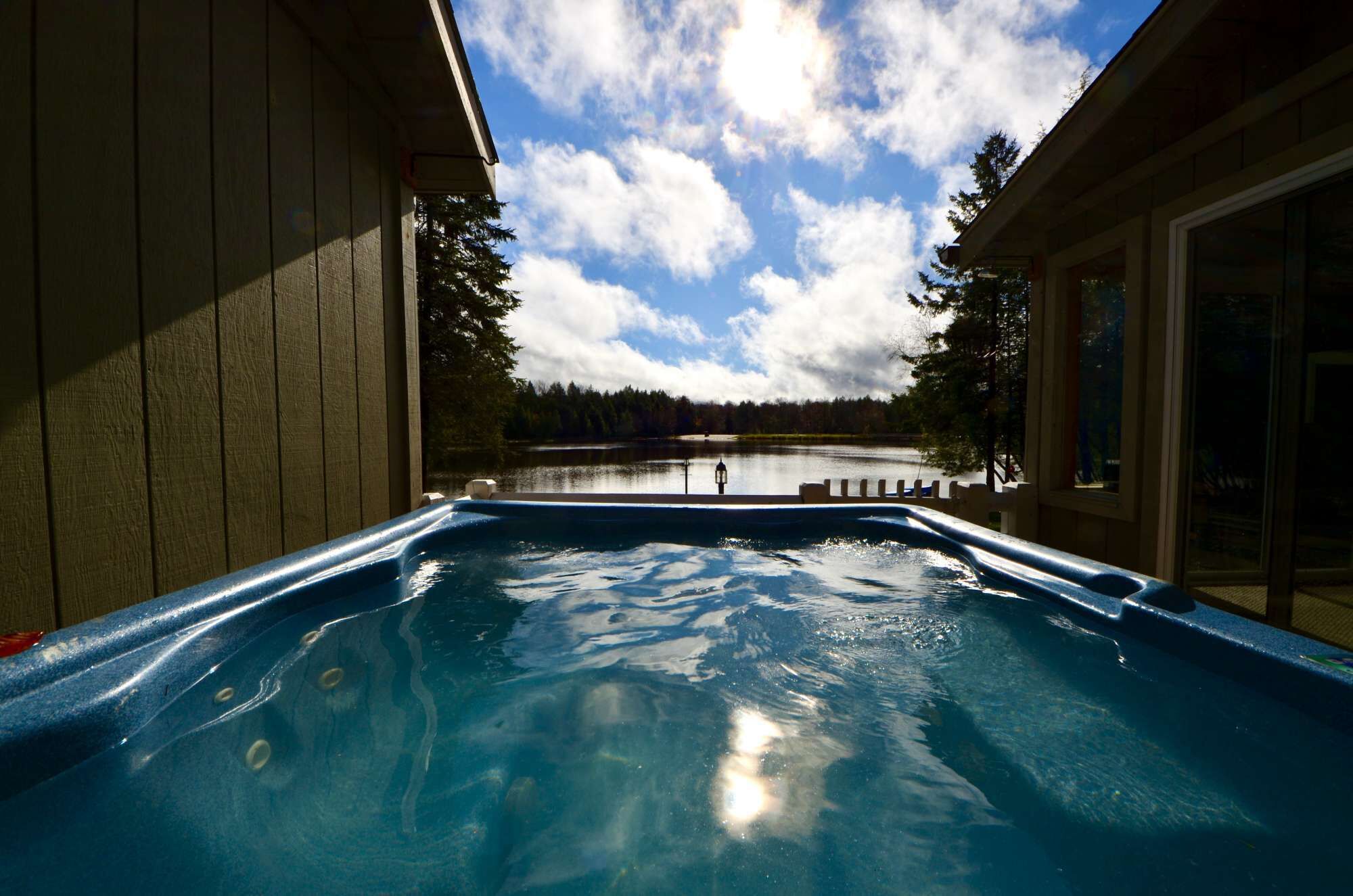Bain à remous extérieur