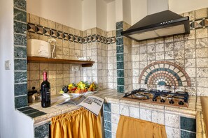 Family Villa, Multiple Bedrooms (Tenuta Di Litiano With Pool) | Private kitchen | Fridge, oven, stovetop, dishwasher